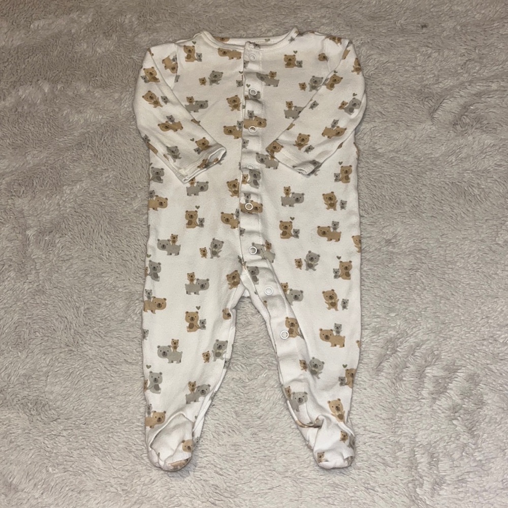 bundles gender Neutral footie/ sleeper